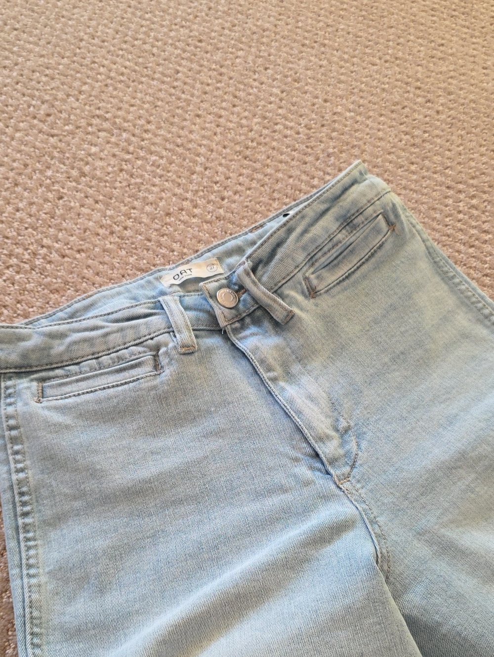 Oat New York Light Blue Relaxed Denim Jeans